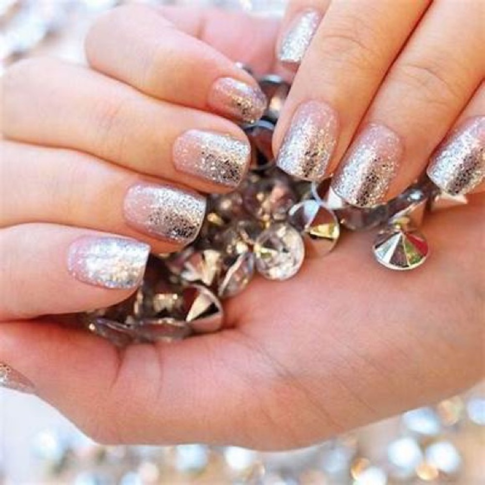 💅🏽Color Street💅🏽  Dripping in Diamonds